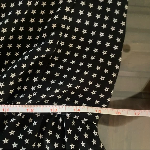 J.Crew Peplum Flowy Top Star Print size 4 - Picture 5 of 10